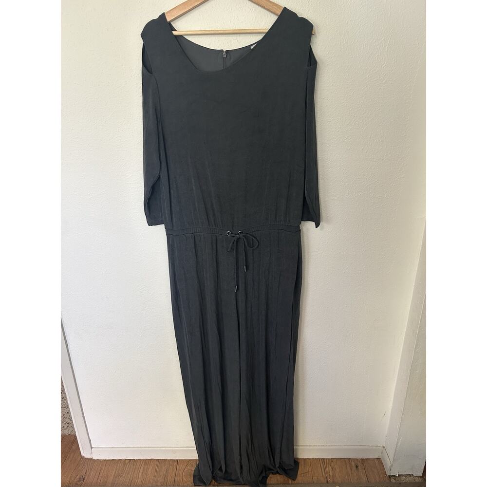 Chicos Travelers Jumpsuit Size 2 (12/14) Tie-Waist Wide‎ Leg Cold Shoulder Grey